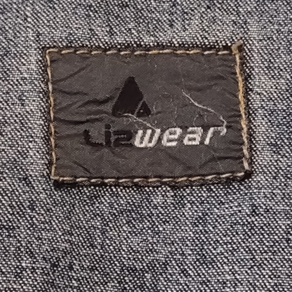 Vintage 1990s Long Liz Wear Denim Jacket with Wood Toggle Buttons size small - Picture 4 of 10